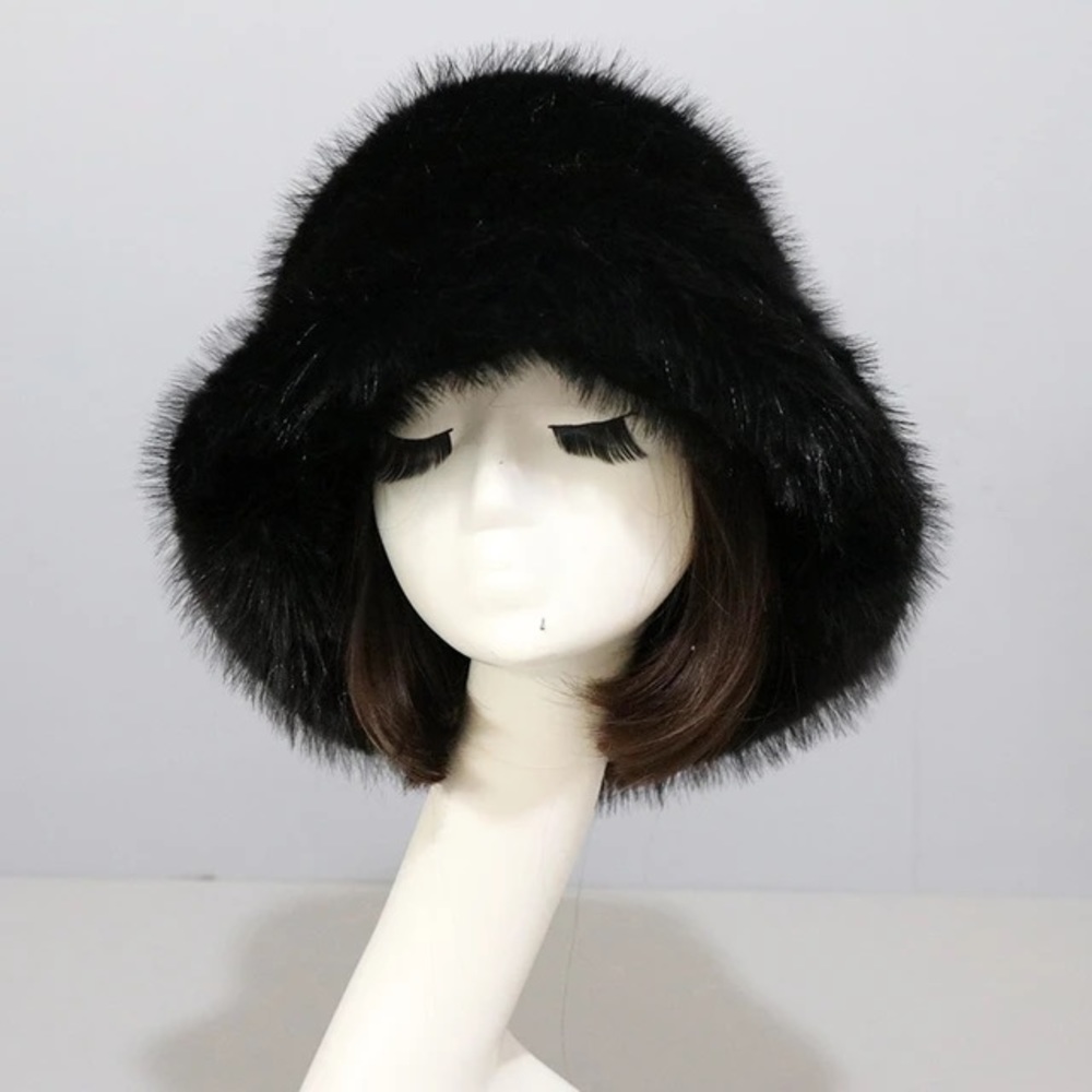 Black Fur 90’s Style Bucket Hat Brand New